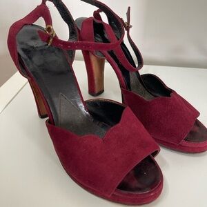 Vintage 1970s Burgundy Women's Shoes 8